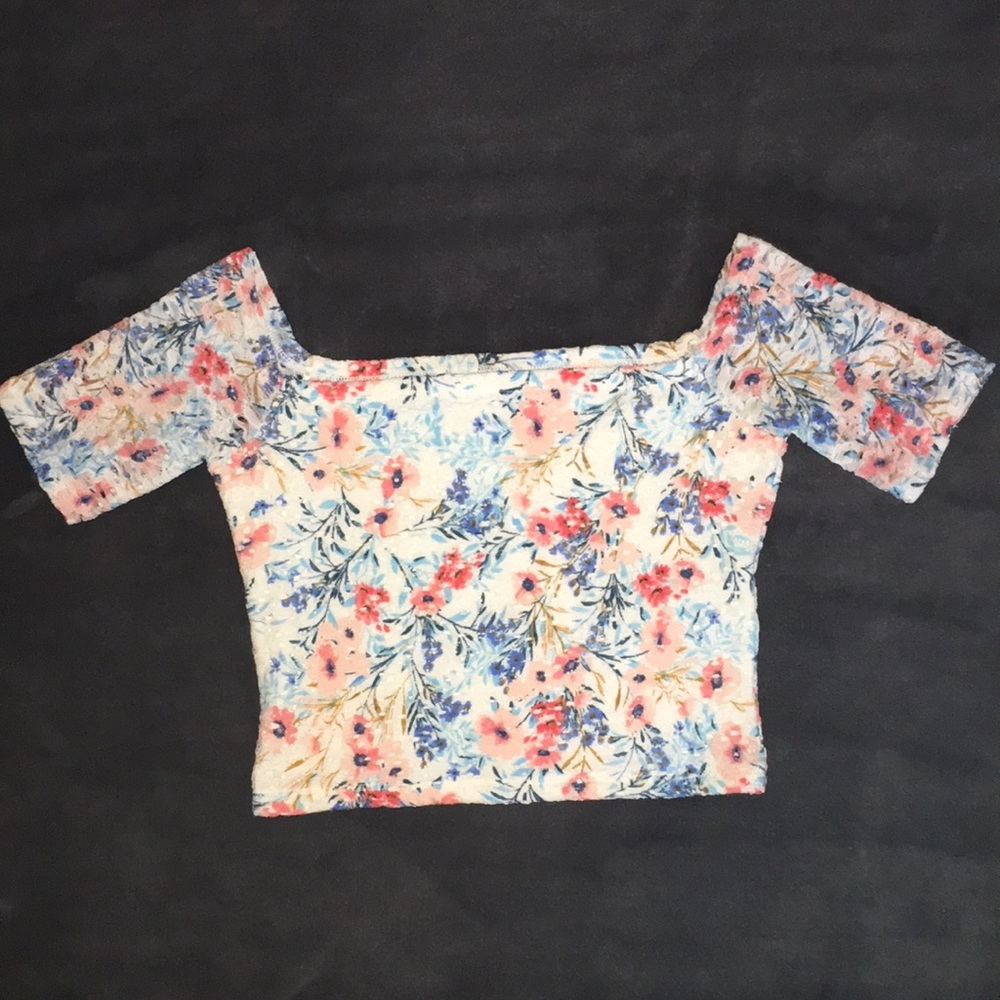 Floral Off-the-shoulder Crop Top